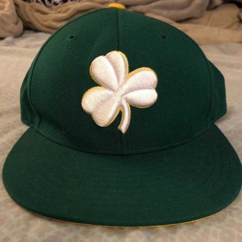 Mitchell & Ness Hat